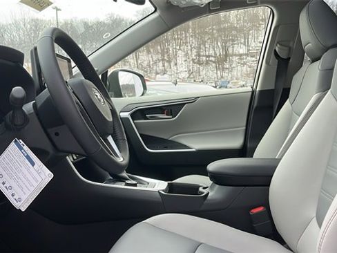New 2025 Toyota RAV4 XLE Premium image 7