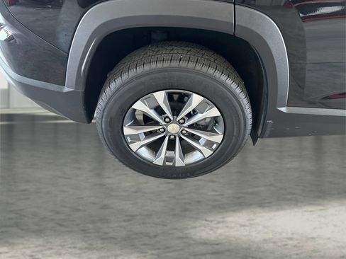 Used 2026 Chevrolet Equinox LT FWD image 21
