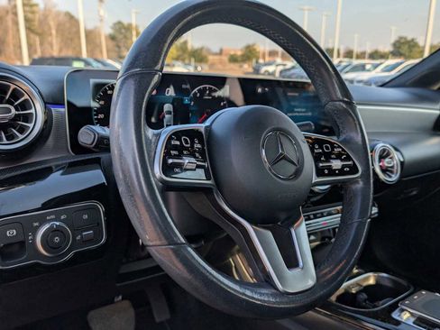 Used 2019 Mercedes-Benz A 220 A 220 image 7