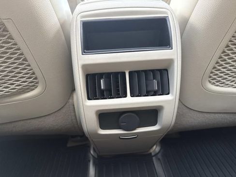 Used 2012 Cadillac SRX Performance FWD image 29
