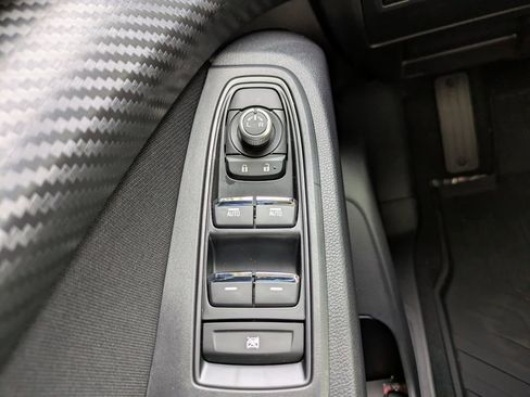 Used 2025 Subaru Ascent Premium image 22