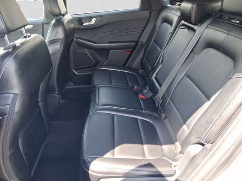 Used 2024 Ford Escape Platinum AWD/4WD image 10