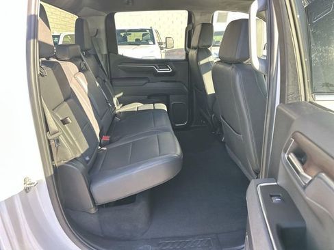 Used 2025 GMC Sierra 1500 SLT image 26