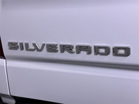 Used 2022 Chevrolet Silverado 1500 LT image 32