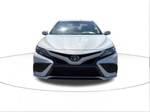 Used 2024 Toyota Camry XSE image 8