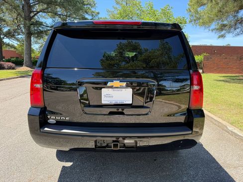 Used 2019 Chevrolet Tahoe LT RWD image 4