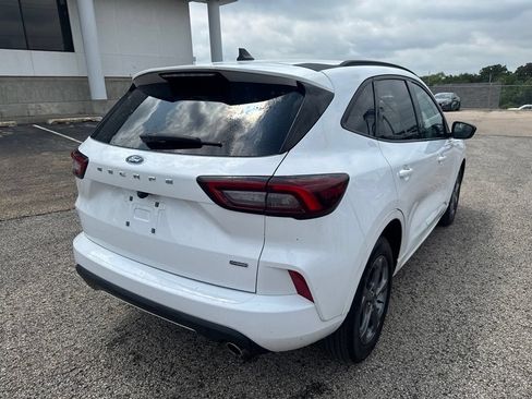 Used 2023 Ford Escape ST-Line w/ Equipment Group 301A FWD image 7