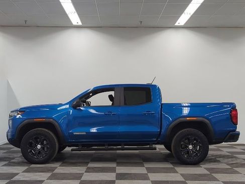 Used 2023 GMC Canyon Elevation w/ Elevation Premium Package AWD/4WD image 4