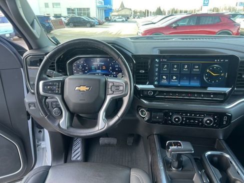 Used 2023 Chevrolet Silverado 1500 LTZ image 20