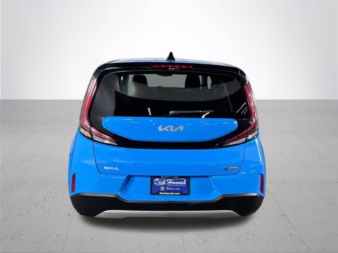 Certified 2025 Kia Soul EX image 8