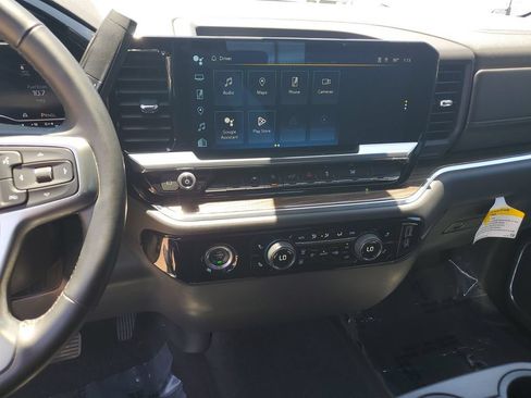 Used 2023 Chevrolet Silverado 1500 LT RWD image 24