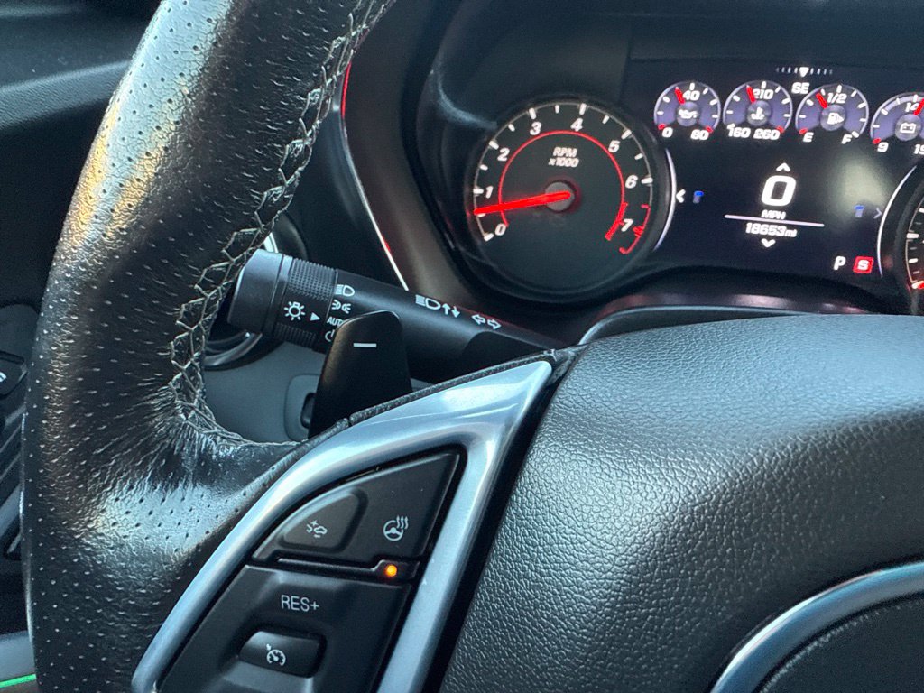 Used 2021 Chevrolet Camaro SS RWD image 21