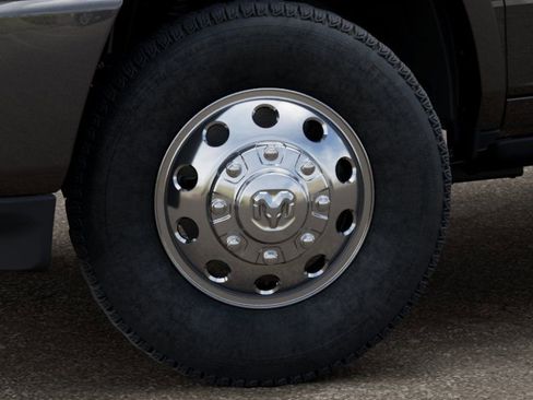New 2026 RAM 3500 Limited AWD/4WD image 9