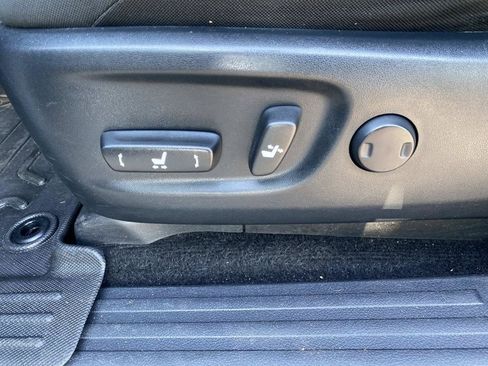 Used 2021 Toyota 4Runner SR5 RWD image 19
