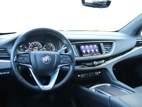 Used 2023 Buick Enclave Avenir w/ Avenir Technology Package AWD/4WD image 3