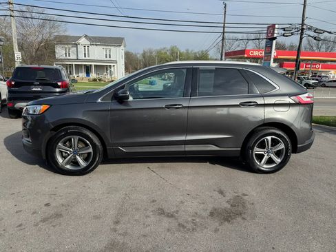 Used 2019 Ford Edge SEL w/ Equipment Group 201A image 8