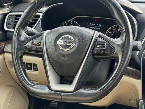 Used 2016 Nissan Maxima Platinum image 11