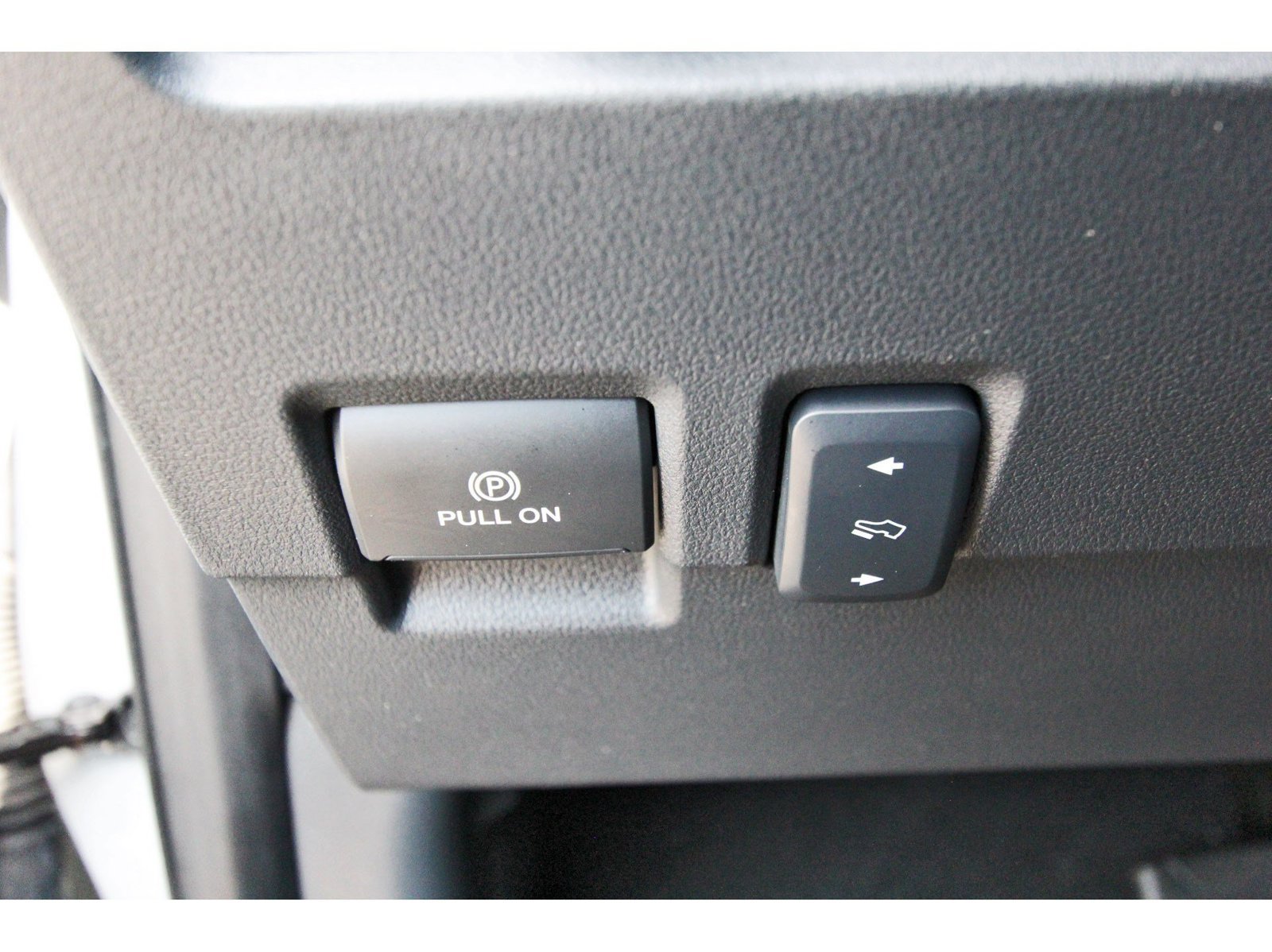 Used 2025 Ford F250 Platinum AWD/4WD image 21