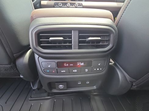New 2026 Honda Pilot Elite image 14