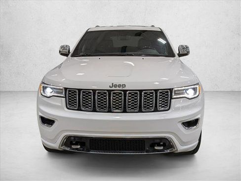Used 2021 Jeep Grand Cherokee Overland image 2