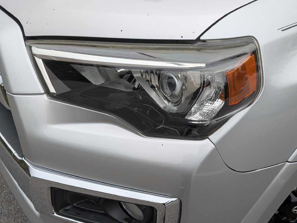 Used 2018 Toyota 4Runner Limited RWD image 5