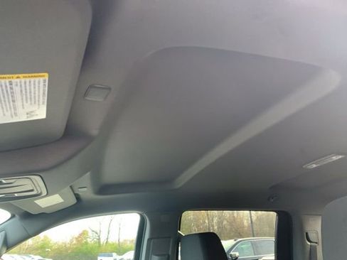 New 2026 GMC Sierra 1500 Elevation image 13