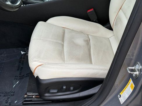 Used 2018 Chevrolet Impala Premier FWD image 18