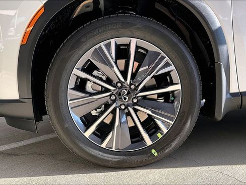 New 2026 INFINITI QX60 Luxe w/ Cargo Package image 21