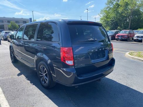 Used 2014 Dodge Grand Caravan SE FWD image 8