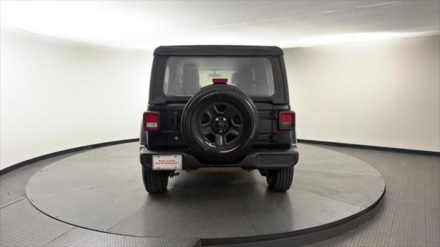 Used 2023 Jeep Wrangler Unlimited Sport AWD/4WD image 7