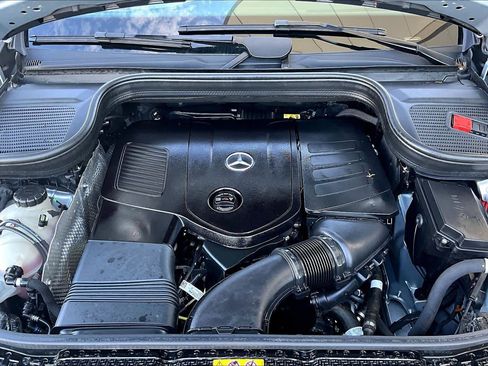 Used 2025 Mercedes-Benz GLE 350 4MATIC image 27