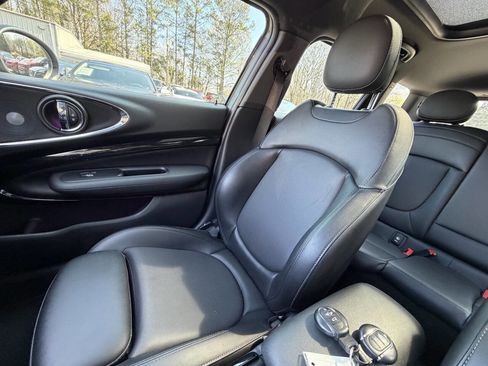 Used 2017 MINI Cooper Clubman S image 30