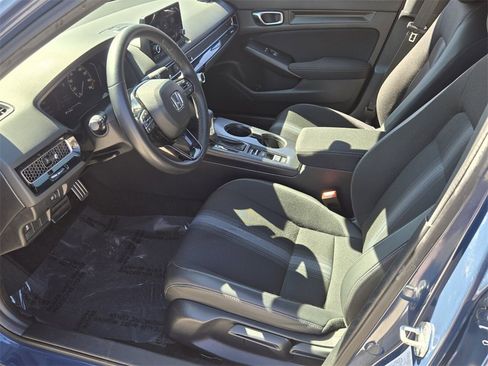 Certified 2025 Honda Civic Sport image 11