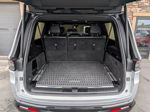 Used 2024 Jeep Grand Wagoneer L Series III w/ Quick Order Packagew 28T image 32