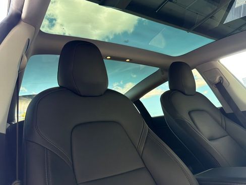 Used 2018 Tesla Model 3 Long Range AWD/4WD image 19