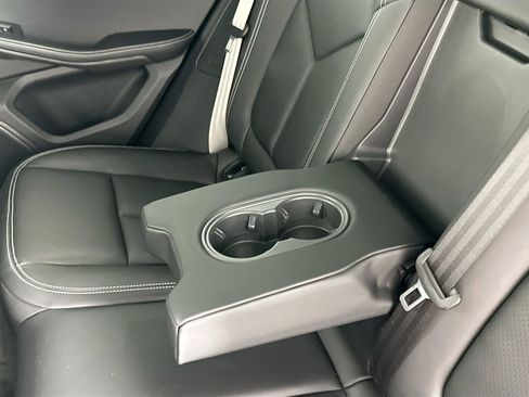 Certified 2024 Porsche Macan S image 37