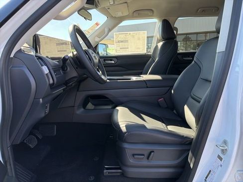 New 2026 Nissan Armada SV image 24