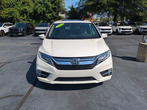 Used 2019 Honda Odyssey Elite image 2