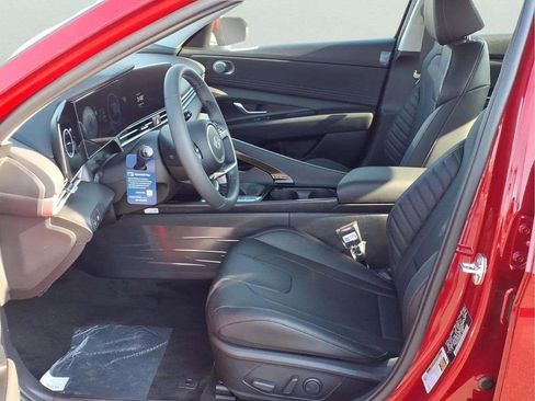New 2026 Hyundai Elantra Limited FWD image 9