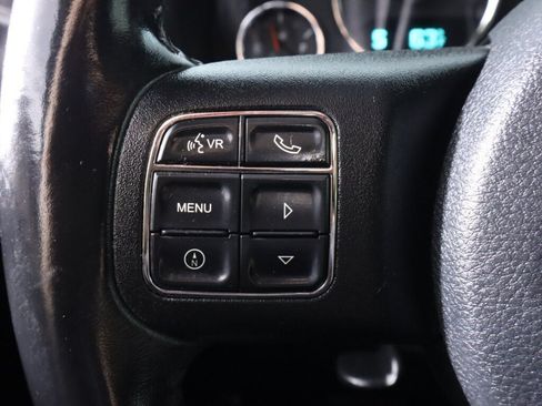 Used 2017 Jeep Wrangler Unlimited Sport w/ Connectivity Group AWD/4WD image 11