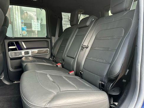 Used 2019 Mercedes-Benz G 63 AMG 4MATIC w/ Night Package image 12