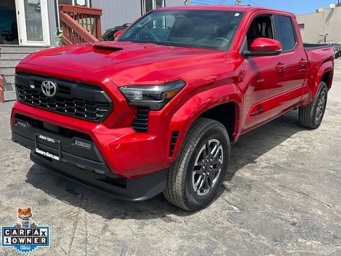 Used 2024 Toyota Tacoma TRD Sport w/ TRD Sport Upgrade Package AWD/4WD image 85