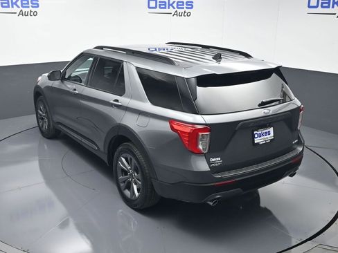 Used 2023 Ford Explorer XLT w/ Equipment Group 202A AWD/4WD image 53