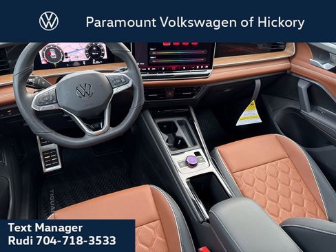 New 2026 Volkswagen Tiguan SEL R-Line image 18