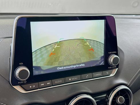 Used 2025 Nissan Sentra SV image 21