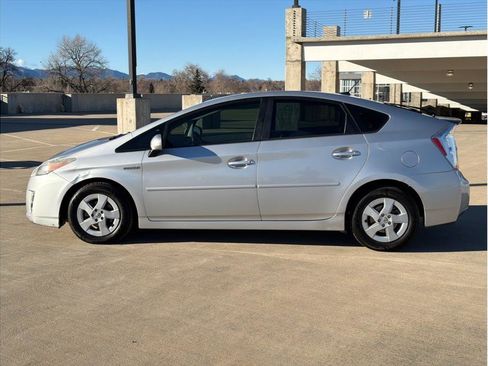 Used 2011 Toyota Prius Two image 4