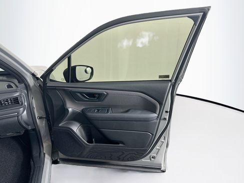 Used 2025 Subaru Forester Premium w/ Convenience Package #1 image 31