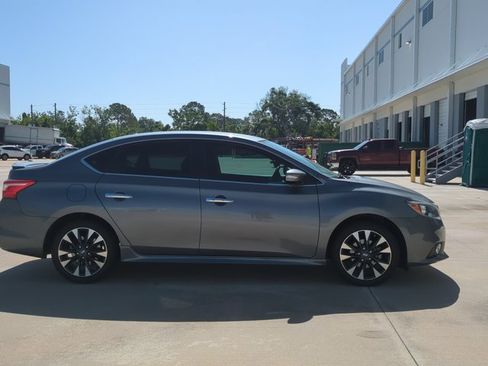 Used 2016 Nissan Sentra SR FWD image 4