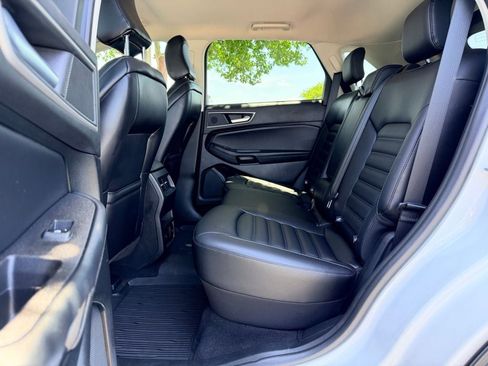 Certified 2024 Ford Edge SEL w/ Convenience Package AWD/4WD image 14