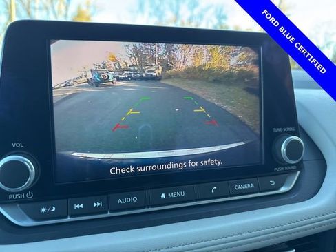 Used 2023 Nissan Rogue SV image 20